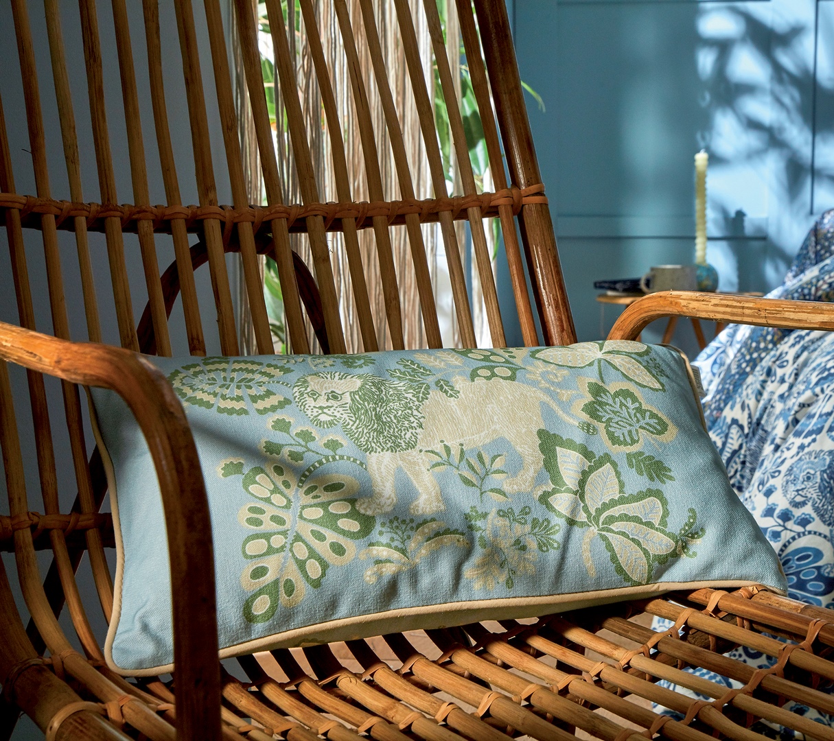 ENSEMBLE ENVELOPPE COUSSIN LION GLACIER 