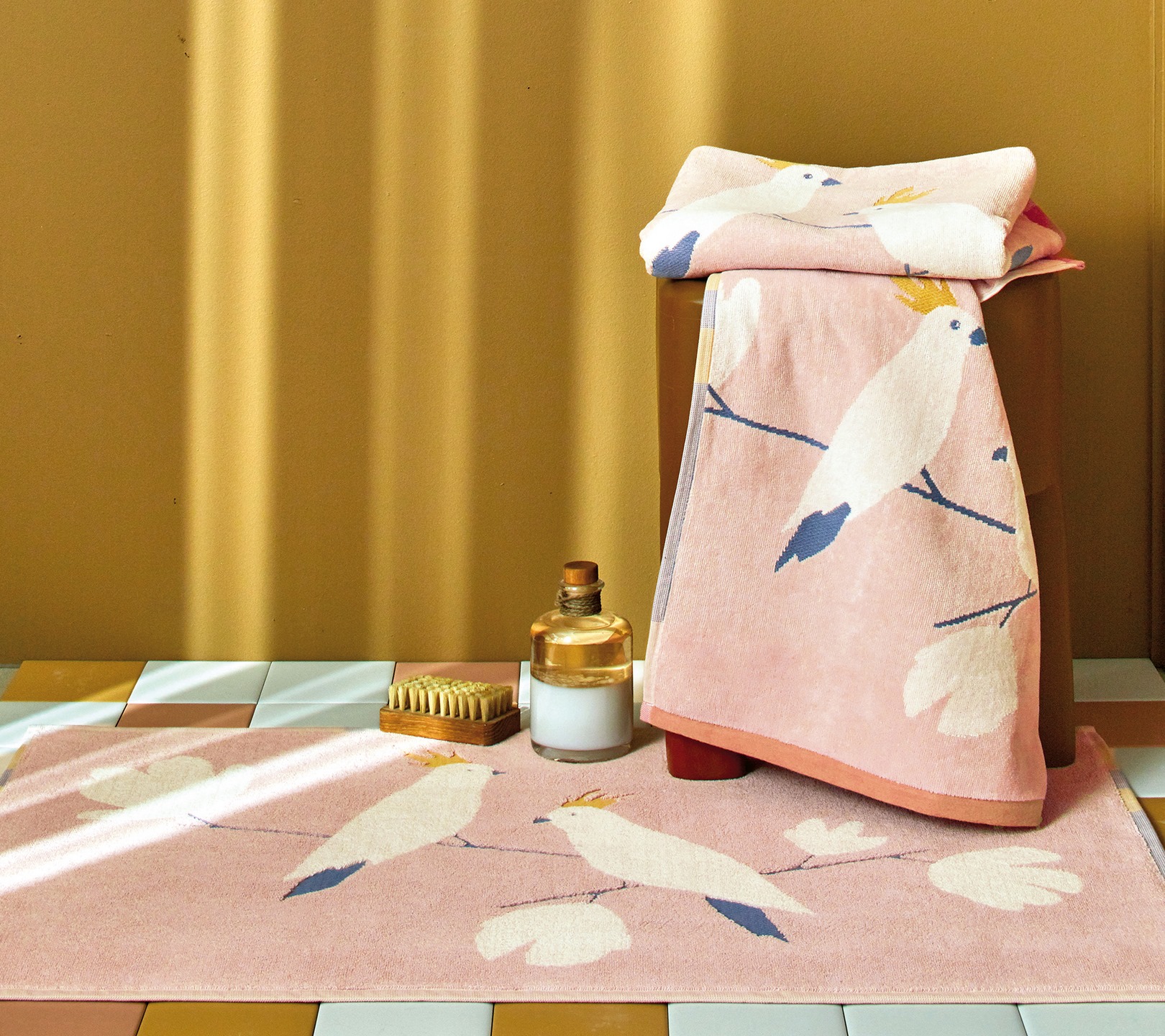 SERVIETTE DE BAIN PERRUCHES PETALE 