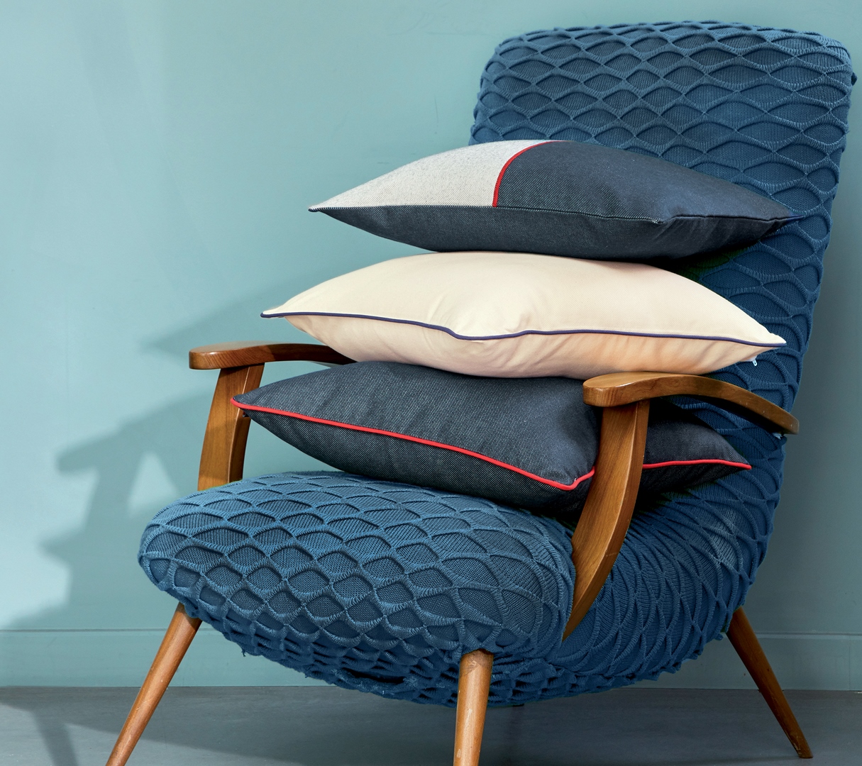 ENSEMBLE ENVELOPPE COUSSIN BICOLORES INDIGO 